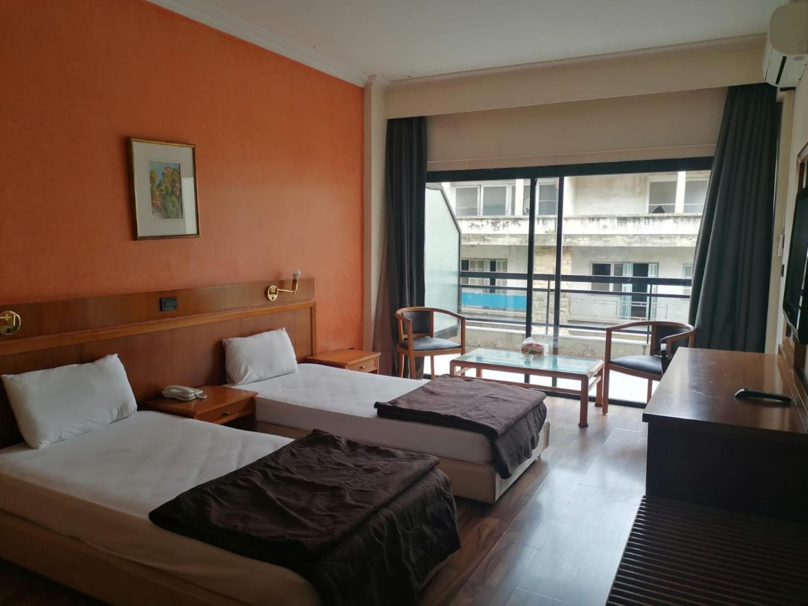 Charles Hotel Βηρυτός Εξωτερικό φωτογραφία