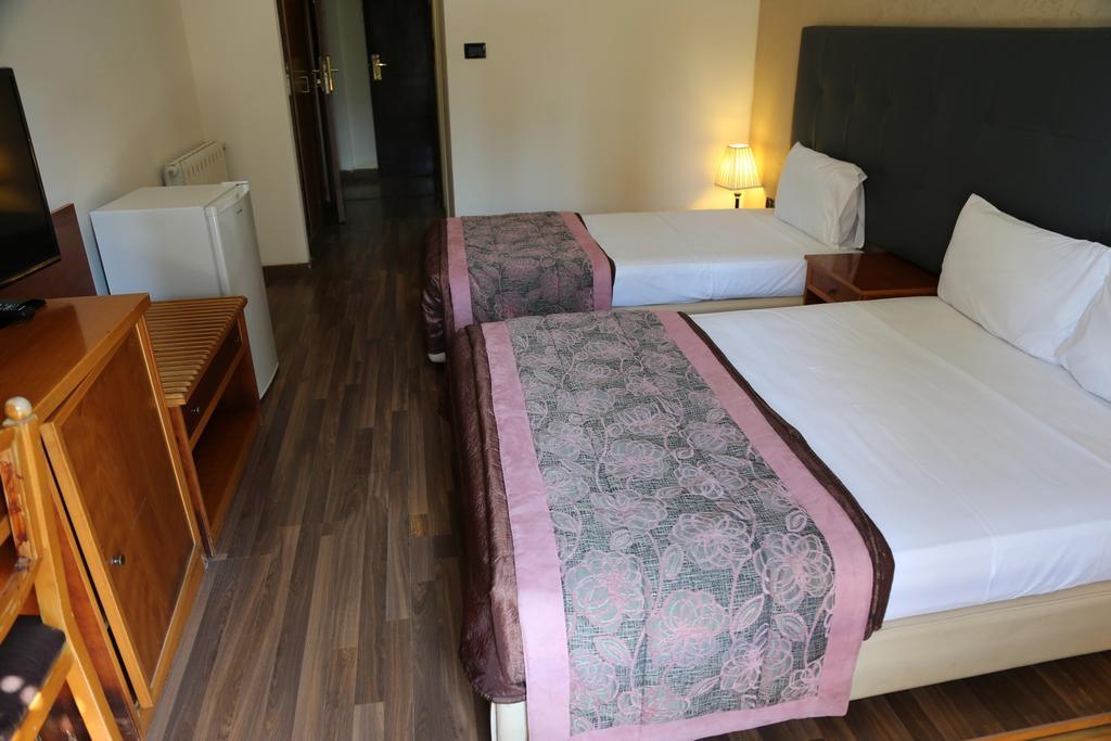 Charles Hotel Βηρυτός Εξωτερικό φωτογραφία