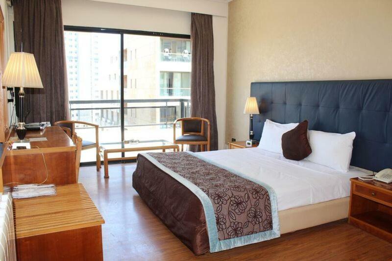 Charles Hotel Βηρυτός Εξωτερικό φωτογραφία